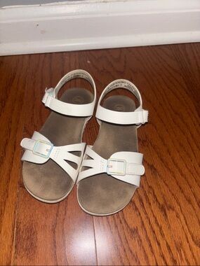 Toddler size 10 sandals